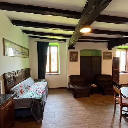 Borgo Antico Di Tra Laghi E Monti Daire *