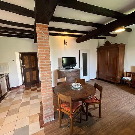 Daire Borgo Antico Di Tra Laghi E Monti *