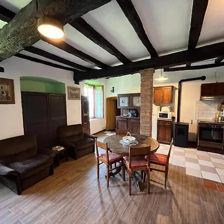 Daire Borgo Antico Di Tra Laghi E Monti